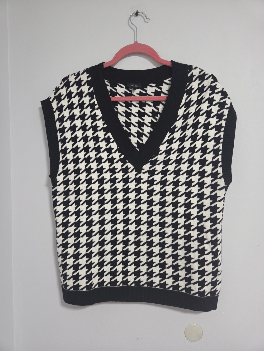 Talbots Black and White Houndstooth V-Neck Sweater Vest